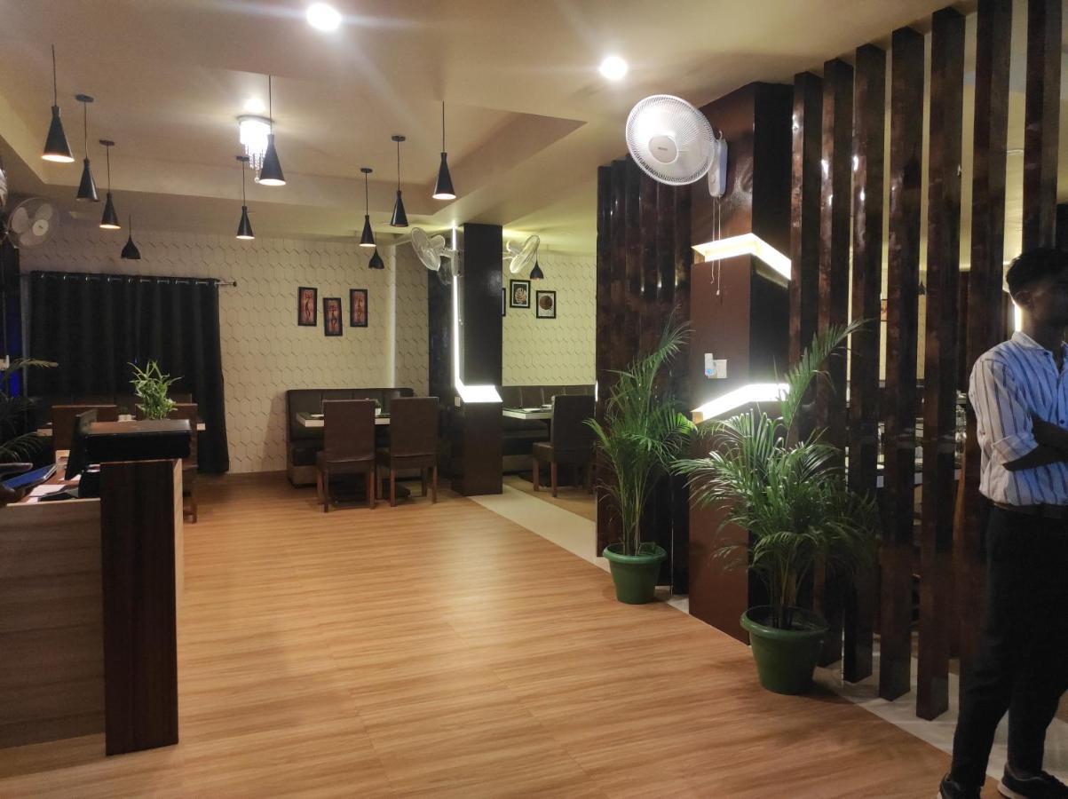 Hotel Paradise - Biswanath Chariali Bishnath Extérieur photo