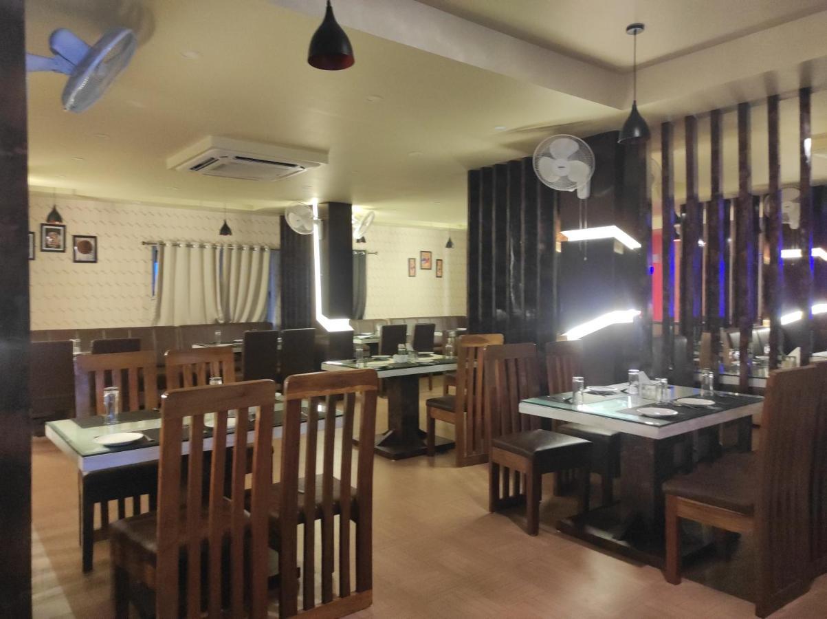 Hotel Paradise - Biswanath Chariali Bishnath Extérieur photo